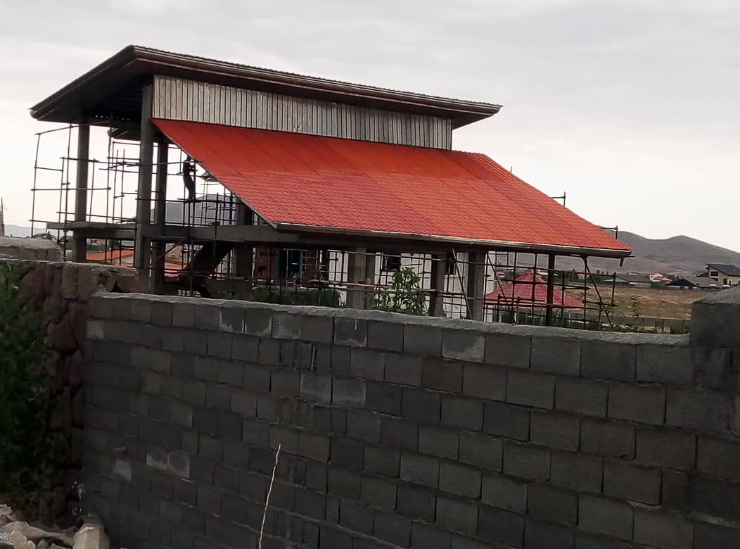 سقف شیبدار با پوشش ورق طرح سفال